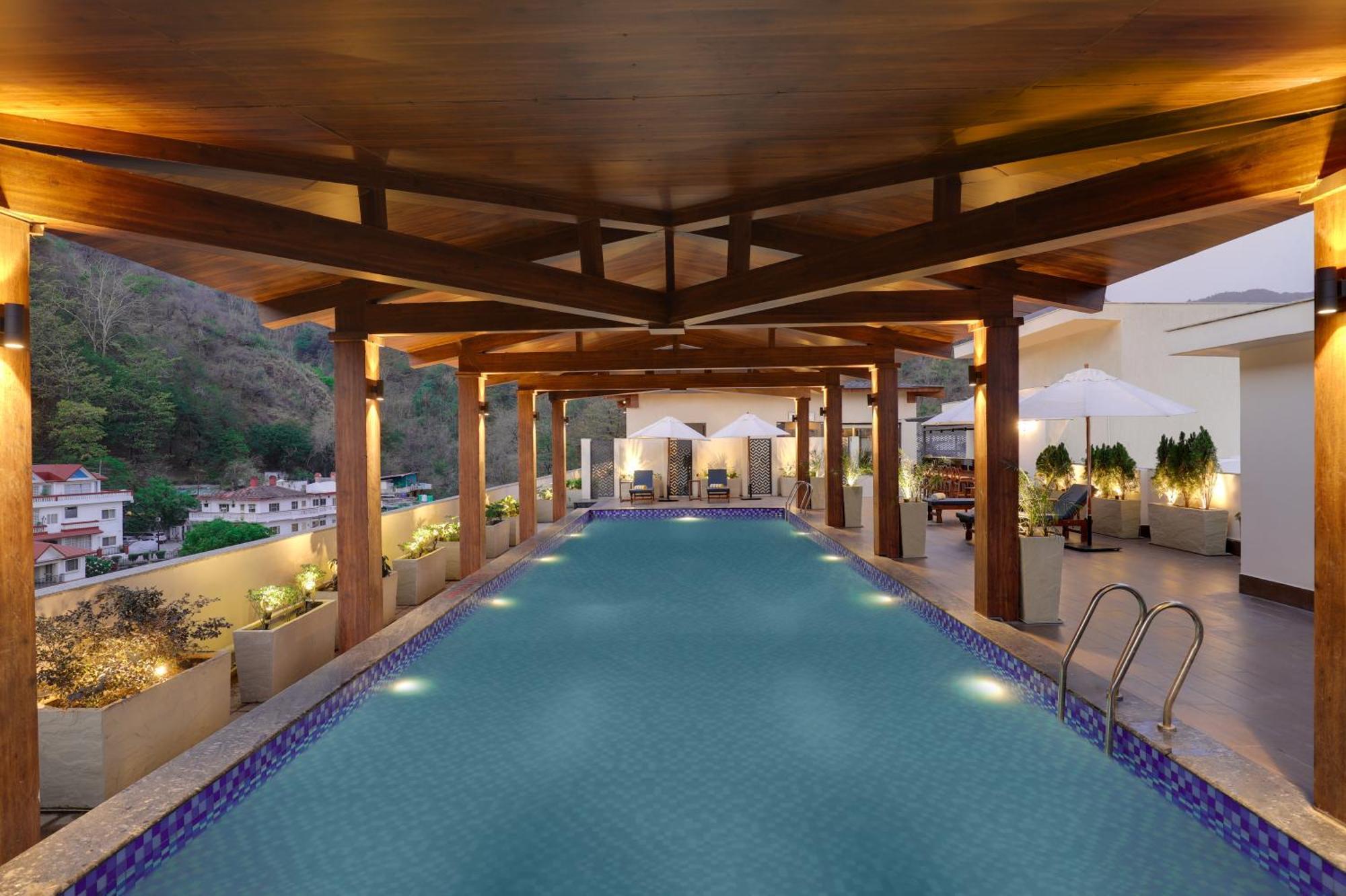Lemon Tree Hotel, Rishīkesh Екстериор снимка