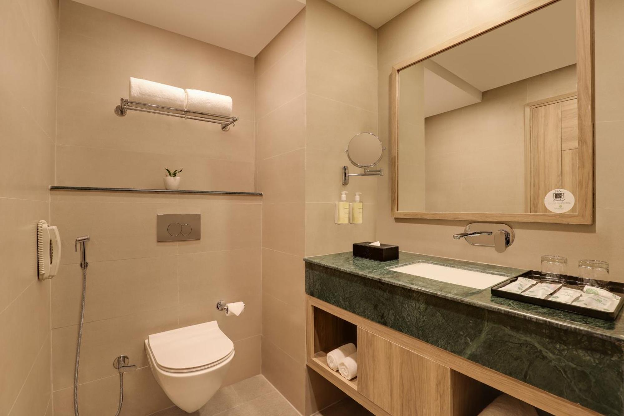 Lemon Tree Hotel, Rishīkesh Екстериор снимка
