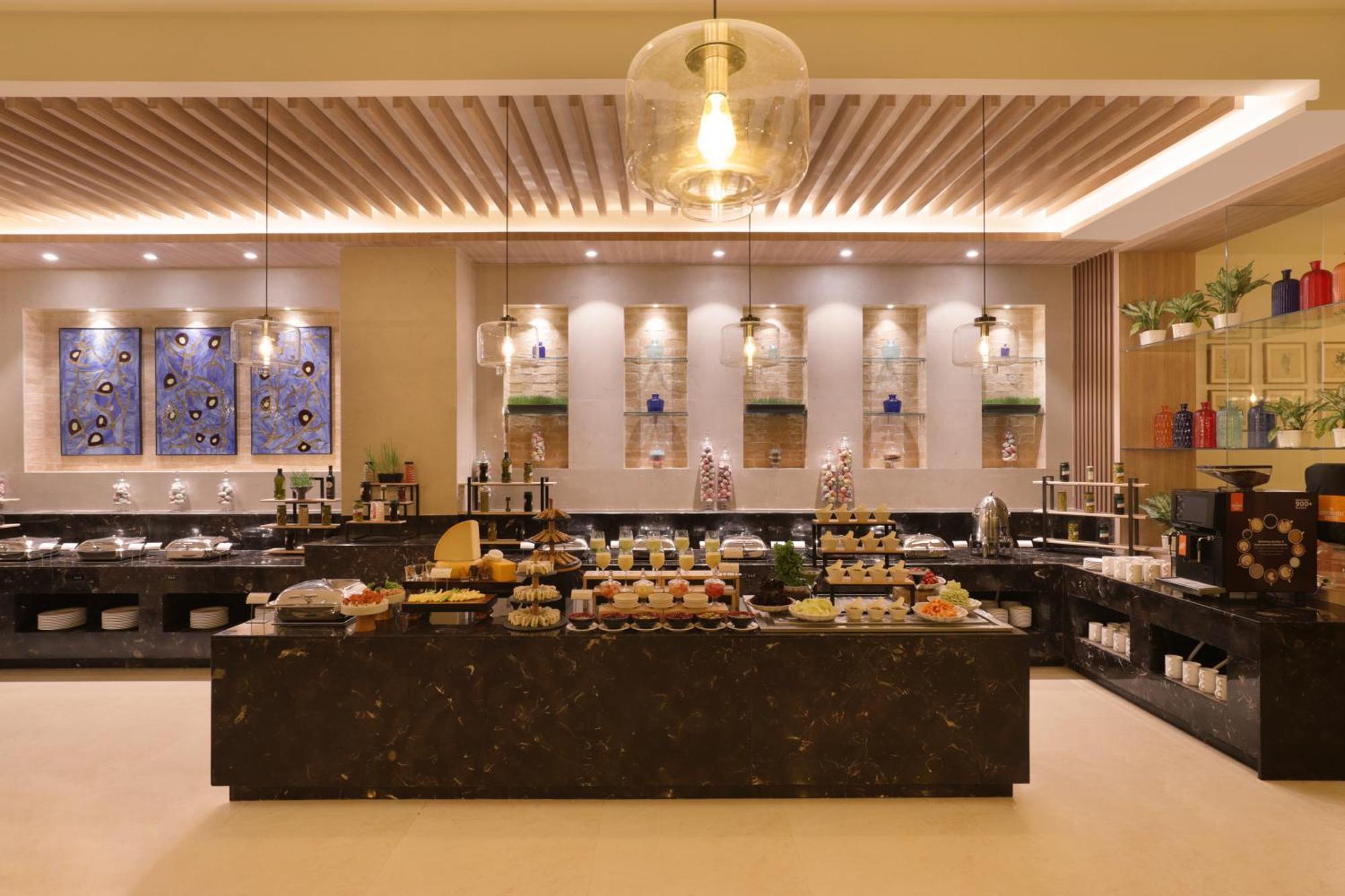 Lemon Tree Hotel, Rishīkesh Екстериор снимка